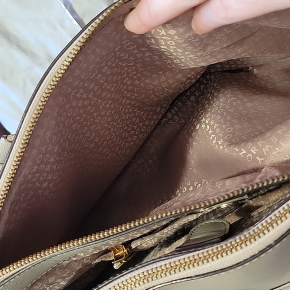 🔴SOLD🔴 Kate Spade Tote - Picture 11 of 11